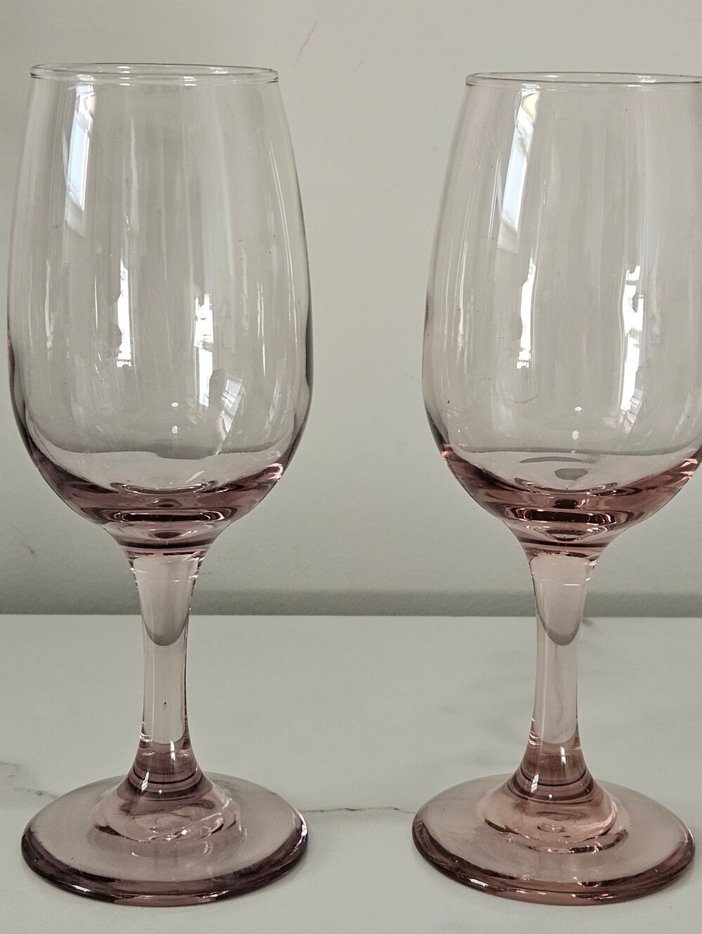 Libbey Premier Pink Plum Stemmed Vintage Glass Wine Glasses (8oz)- Set Of 2